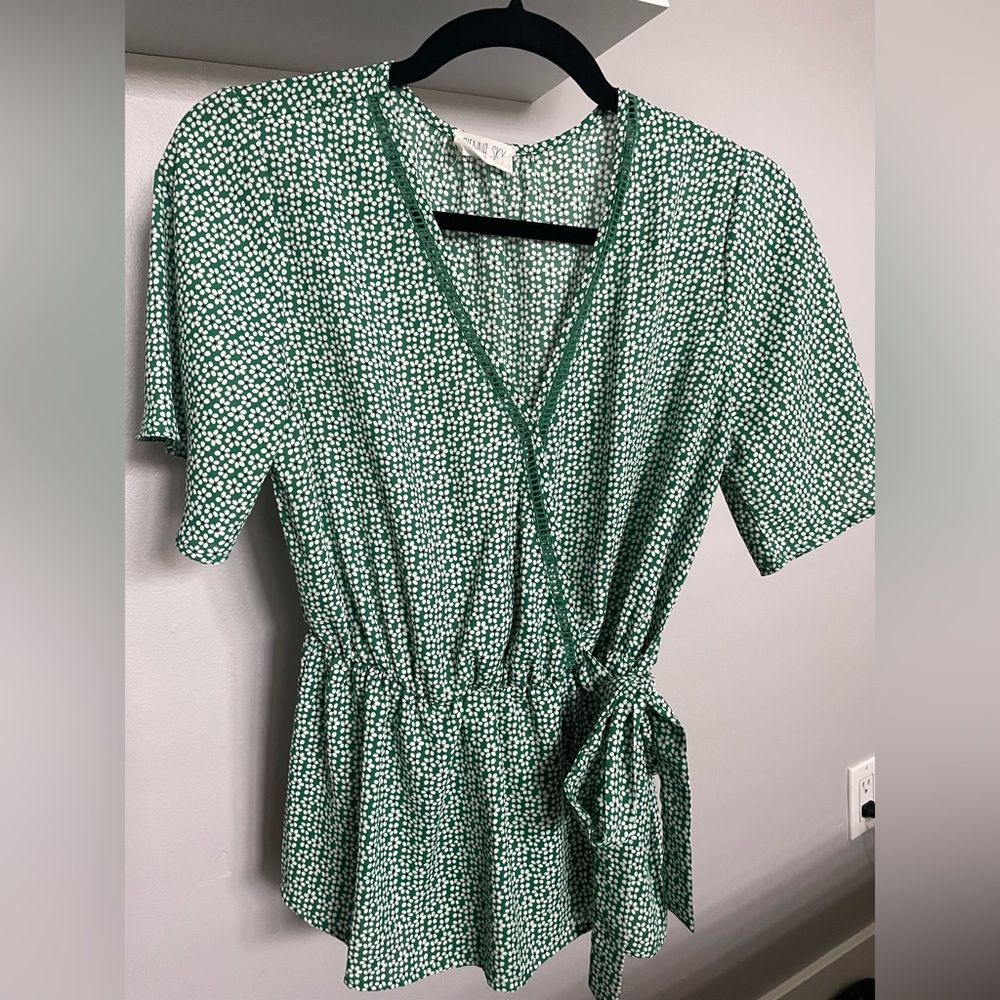 Sienna Sky green and white flower blouse